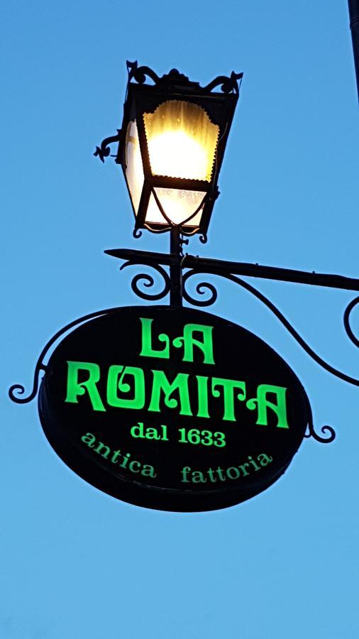MontisiLa Romita Ospitalita Rurale Familiare别墅 外观 照片